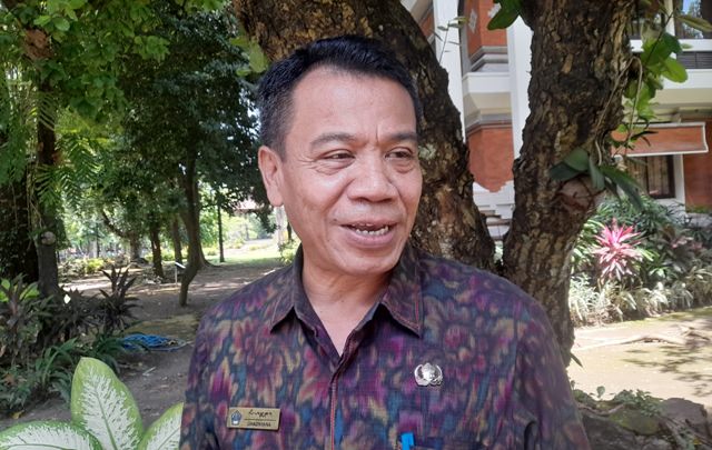 BKD : Kepala Badan Kepegawaian Daerah (BKD) Provinsi Bali, Ketut Lihadnyana. (I PUTU AGUS ADEGRANTIKA/BALI EXPRESS)