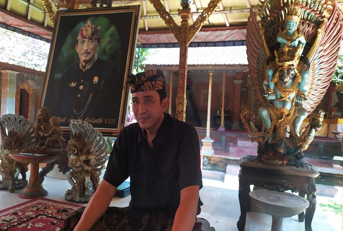 Panglingsir Puri Ageng Blahbatuh, Anak Agung Alit Kakarsana. (DEWA RASTANA/BALI EXPRESS)