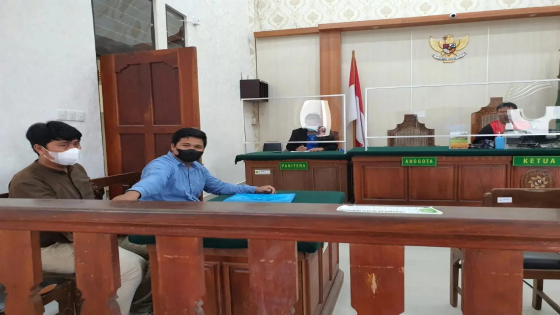 KALAH : Penyidik Ditkrimum Polda Bali, Senin (4/4) diputus kalah oleh PN Denpasar dalam gugatan pra peradilan. Harnanto/Bali Express