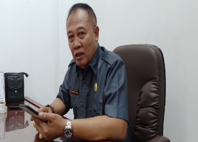 Ketua Fraksi Indonesia Raya DPRD Gianyar, Ngakan Ketut Putra. (DOK. BALI EXPRESS)