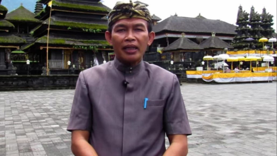 Bendesa Adat Besakih Jro Mangku Widiartha. Ist