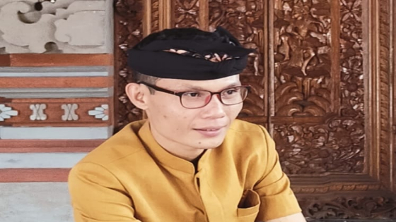 Dosen Bahasa Bali STAHN Mpu Kuturan Singaraja Made Susila Putra. I Putu Mardika/Bali Express
