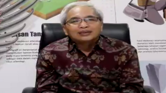 Arkeolog Gusti Ngurah Tara Wiguna I Putu Mardika/Bali Express.