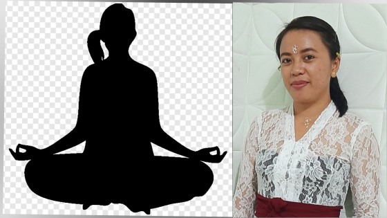 MUDRA : Salah satu posisi Mudra dan Dosen Filsafat Hindu, STAHN Mpu Kuturan Ayu Veronika Somawati. I Putu Mardika/Bali Express/PNG