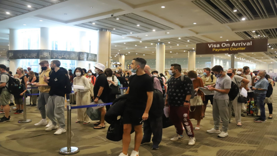 TERBANYAK: Wisatawan asal Brisbane terbanyak berkunjung ke Bali, tiba Bandara Internasional I Gusti Ngurah Rai. Ist