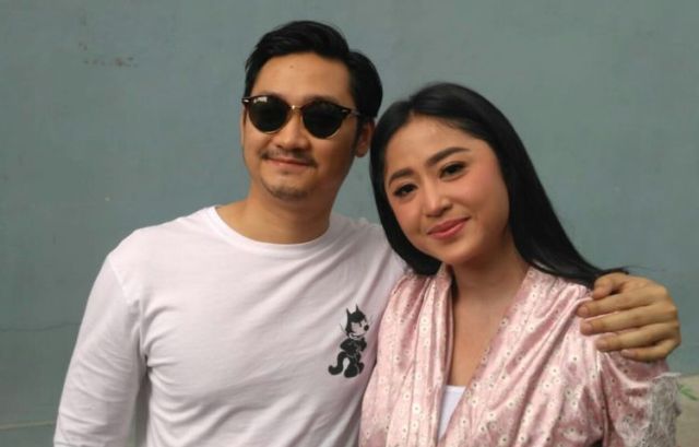 Dewi Persik dan Angga Wijaya.