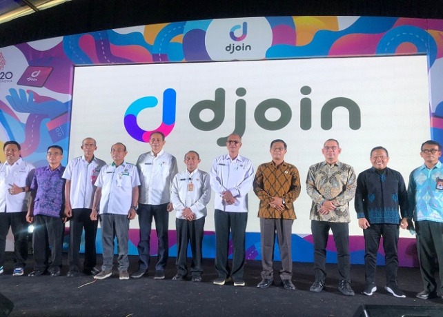 MODERN: Acara re-branding Djoin di Denpasar, Rabu (20/7). (RIKA RIYANTI/BALI EXPRESS)