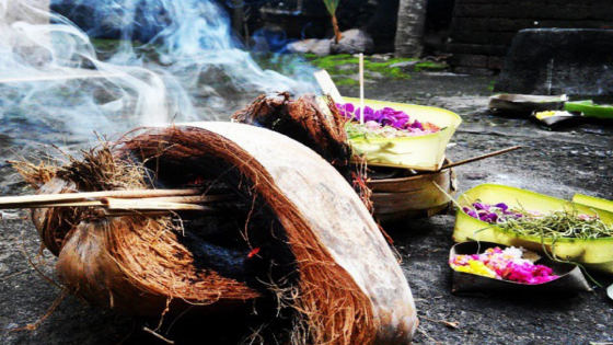 API :&nbsp;Api takep dalam sarana ritual umat Hindu di Bali. Ist