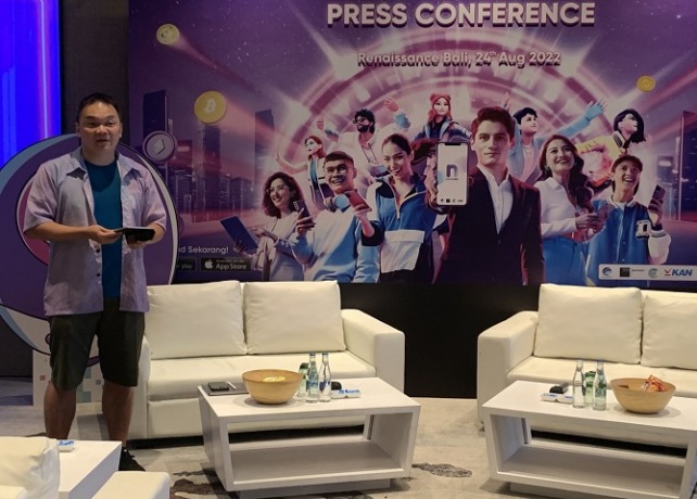 BERANI: Peluncuran platform investasi Nanovest, di bawah naungan PT Tumbuh Bersama Nano, di Badung, Rabu (24/8). (RIKA RIYANTI/BALI EXPRESS)