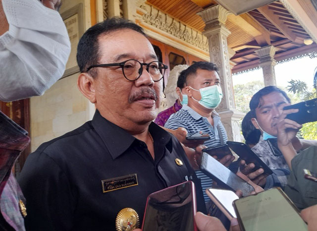 WAGUB: Wakil Gubernur Bali, Tjokorda Oka Artha Ardhana Sukawati. (PUTU AGUS ADEGRANTIKA/BALI EXPRESS)
