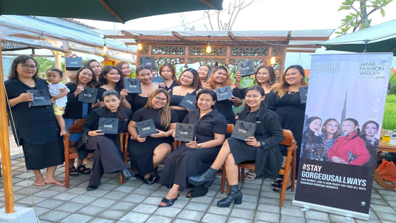 BEAUTY CLASS : Beauty Class yang digelar MakeOver Bali. Ist