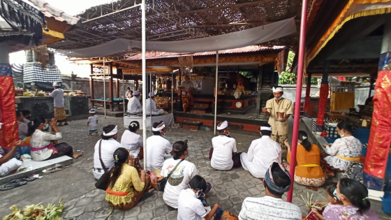 UTAMA MANDALA : Suasana utama mandala Pura Siwa Manik Dalang di Desa Pemaron, Kecamatan Buleleng. I Putu Mardika/Bali Express