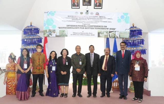 KONFERENSI: Penyelenggaraan International Microbiology Conference 2022.