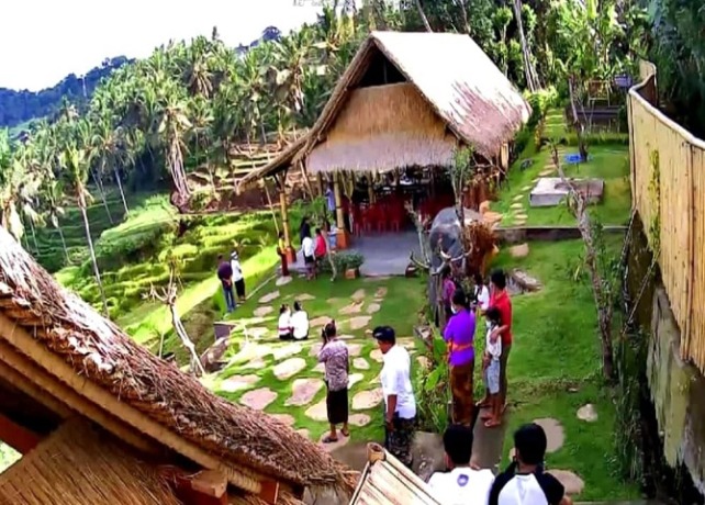 PENGHARGAAN : Suasana di Kissidan Eco Hill di Desa Sidan. (ISTIMEWA)