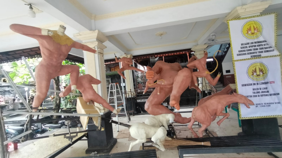 PARADE : Ogoh-ogoh Banjar Tengah Sesetan yang sedang digarap. Pada tanggal 18 Maret 2023 mendatang digelar Parade Ogoh-ogoh di Kawasan Catur Muka, Denpasar. Agung Bayu/Bali Express