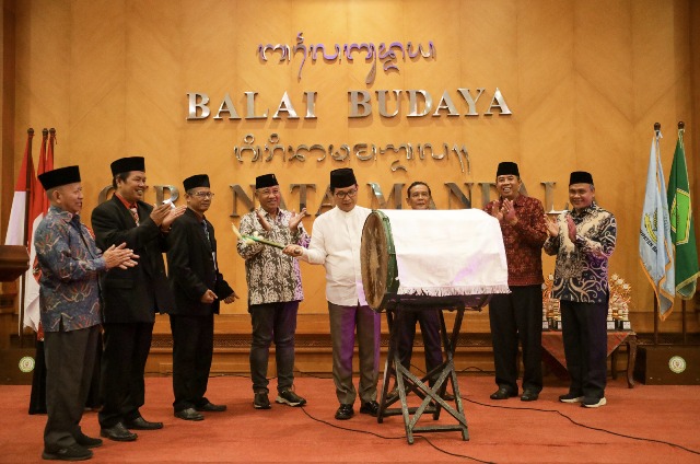 DIBUKA: Sekda Wayan Adi Arnawa membuka STQH XXVII Tingkat Kabupaten Badung Tahun 2023 di Balai Budaya Giri Nata Mandala Puspem Badung, Minggu (18/6).