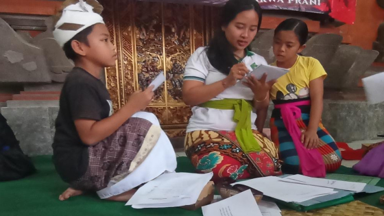 PASRAMAN : Pelaksanaan pasraman agama Hindu di Desa Adat Padpadan, Gianyar. Ist