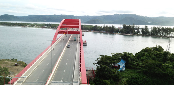 JEMBATAN: Jembatan Youtefa yang berdiri megah di Papua.