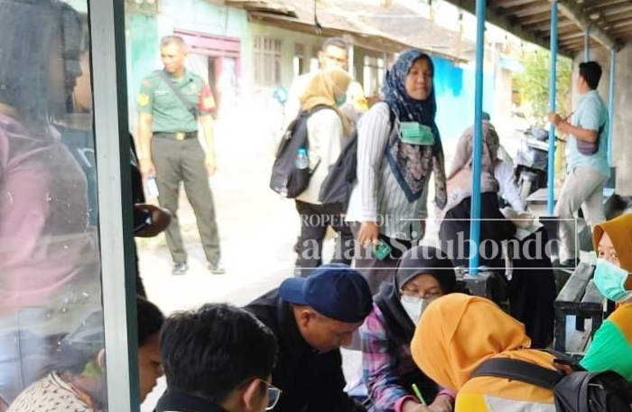 DIPERIKSA: Ketua PCNU Situbondo kiai Muhyidin Khotib mendesak, pemeriksaan HIV/AIDS jelas untuk mengantisipasi terjadinya penyakit yang menular.