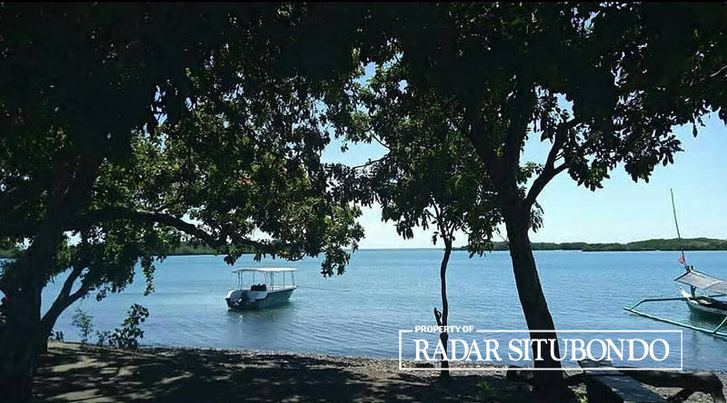Pemandangan Pantai Bilik di kawasan TN Baluran Situbondo.