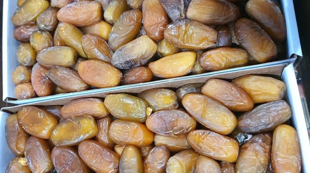 Ilustrasi buah kurma. (ig @kurma_jogja)