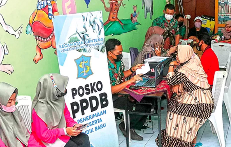 Foto ilustrasi Penerimaan Peserta Didik Baru (PPDB) (Alfian Rizal/Jawa Pos)