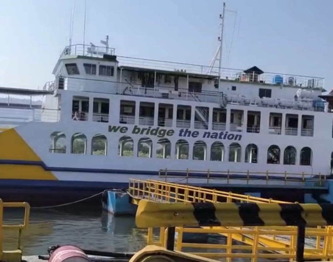 Ilustrasi kapal ferry.