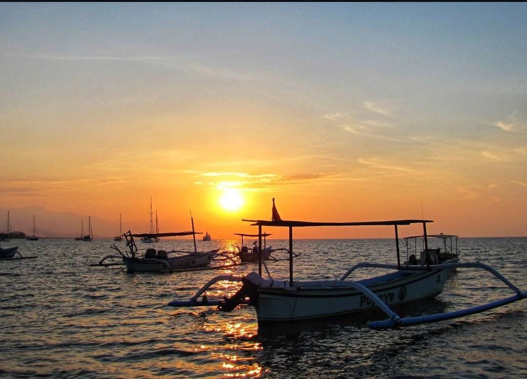Perahu nelayan di Lovina Bali utara.