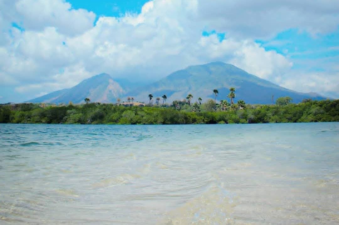 Pantai Bilik Sijile Situbondo.