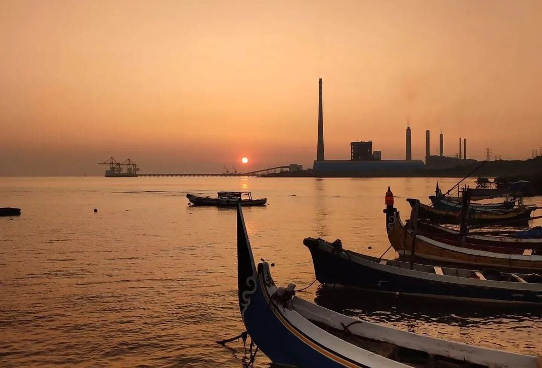 Pantai Bohay di Probolinggo, Jawa Timur