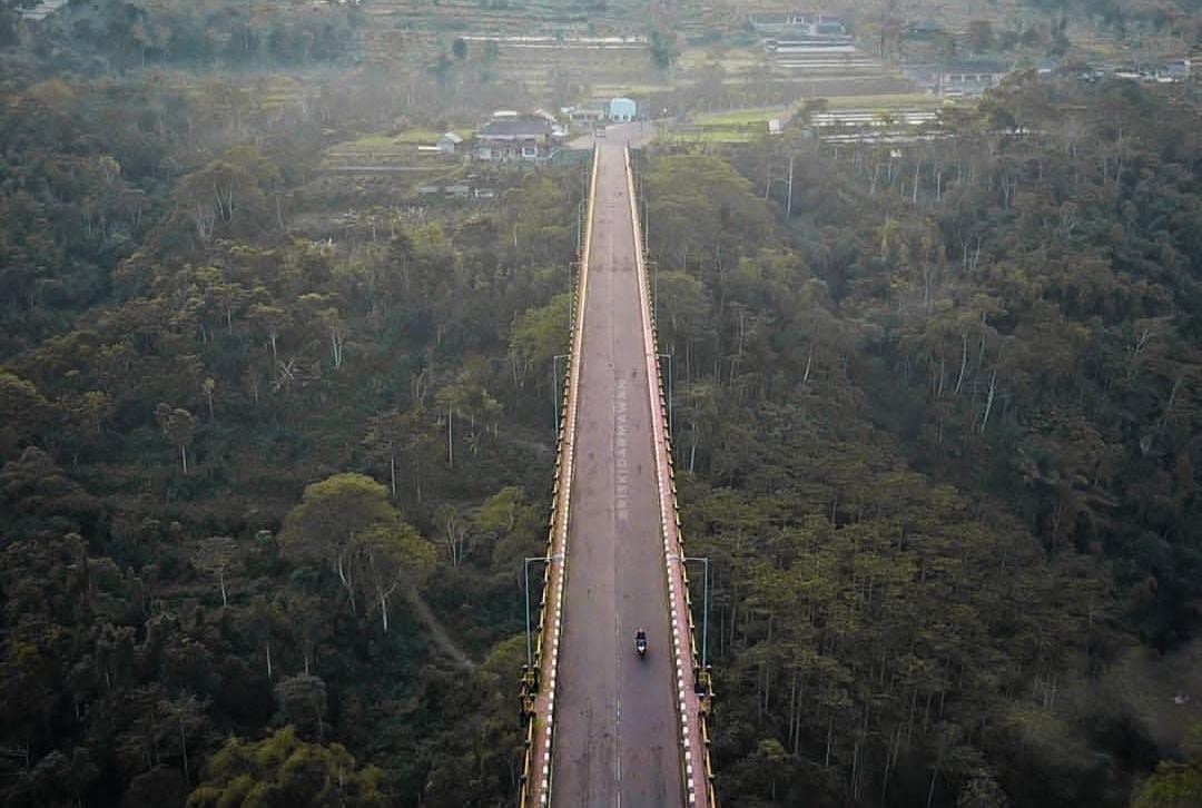 Jembatan Tukad Bangkung di Kabupaten Badung, Bali.