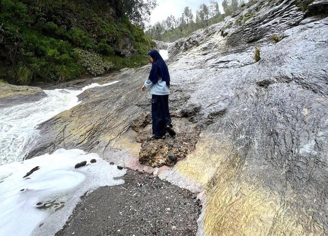 Air terjun Kalipait, Bondowoso.