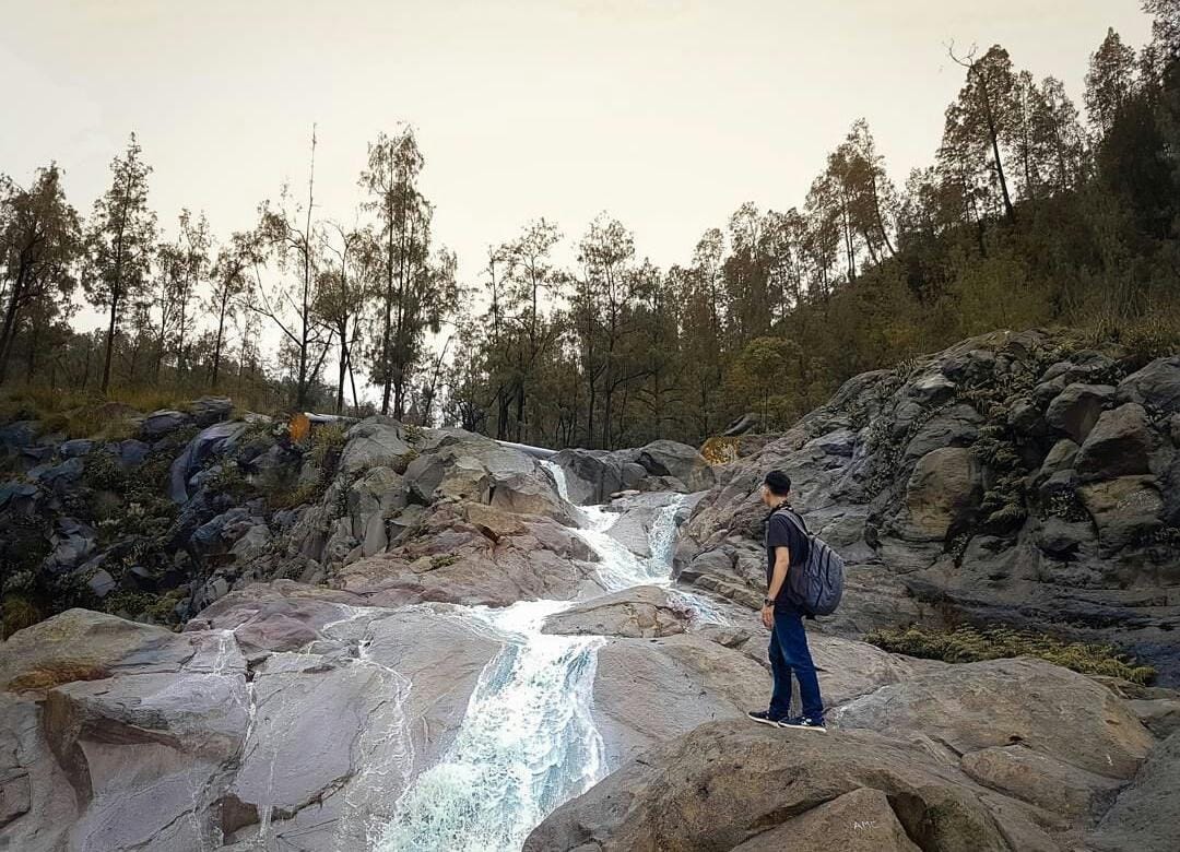Air Terjun Kalipait.