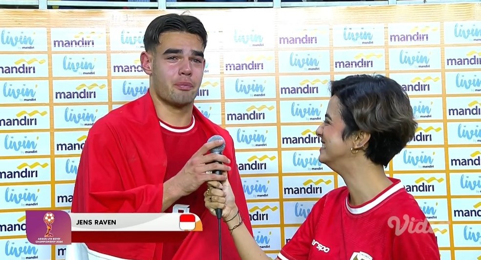 Jens Raven usai laga. (tangkapan layar streaming)
