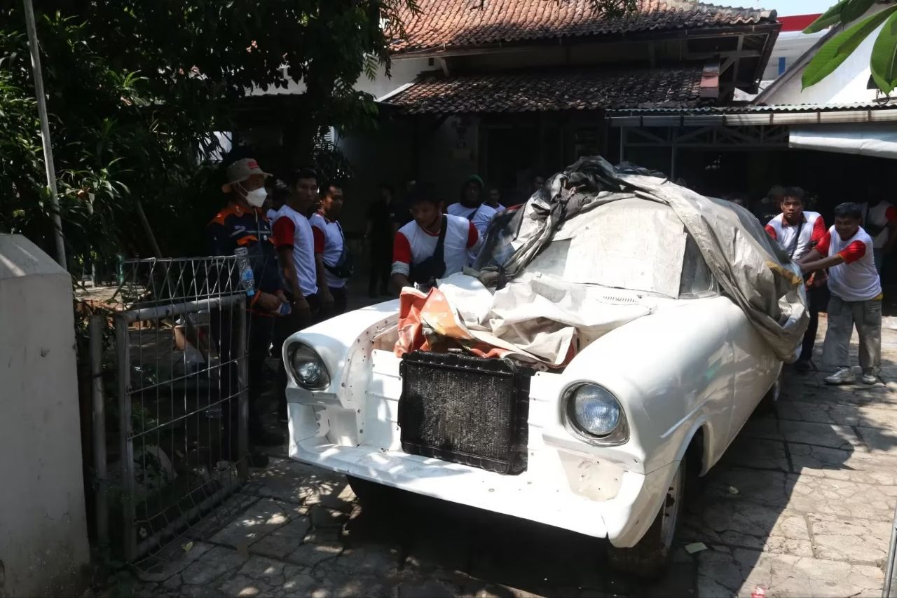 Penertiban aset PT KAI Daop 4 Semarang.
