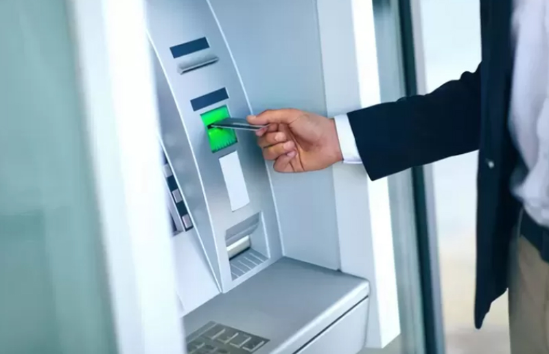 WASPADA: Kejahatan juga bisa mengintai nasabah di ATM
