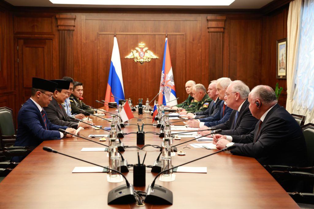 Menhan RI Prabowo Subianto bertemu Menteri Pertahanan Rusia, Rabu (31/7).