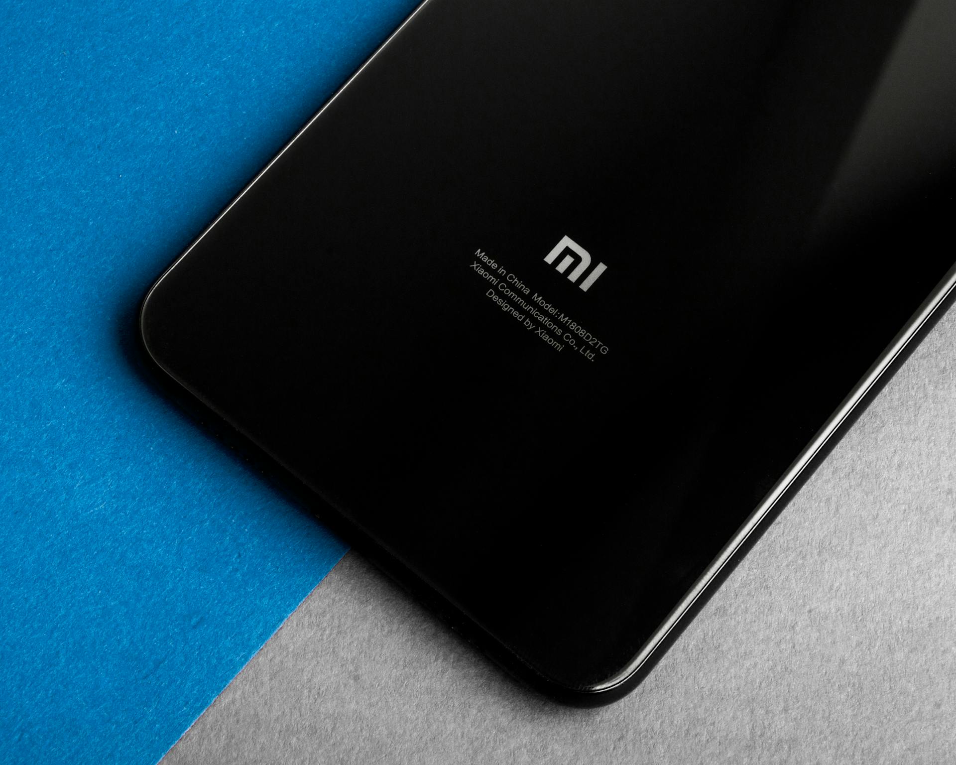 Ilustrasi perangkat ponsel pintar Xiaomi.