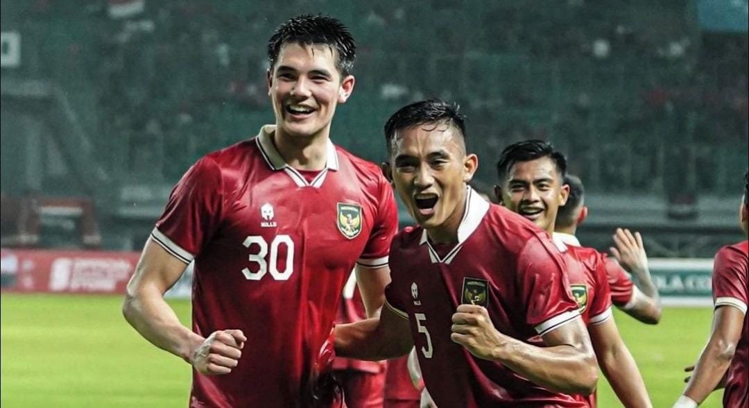 Elkan Baggott dan Rizky Ridho.