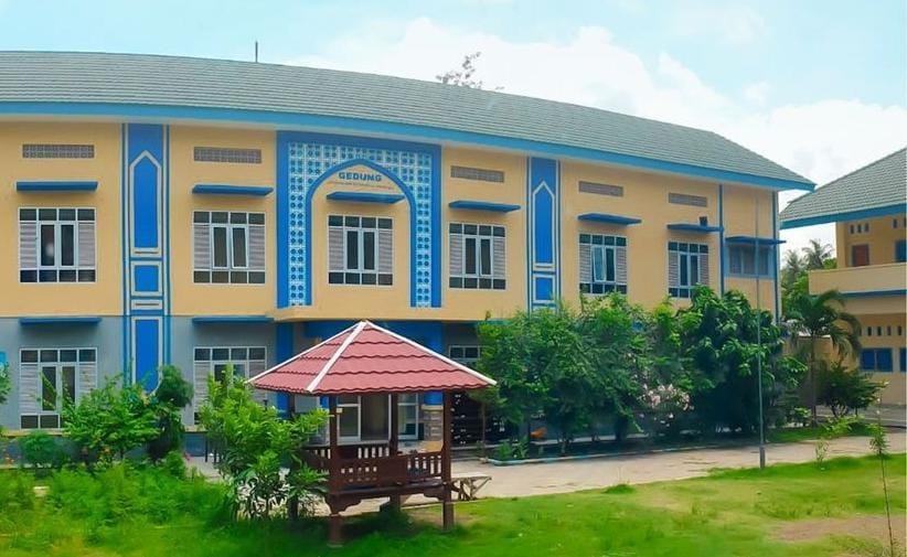 Kampus Universitas Ibrahimy. (ig @fikibrahimy)