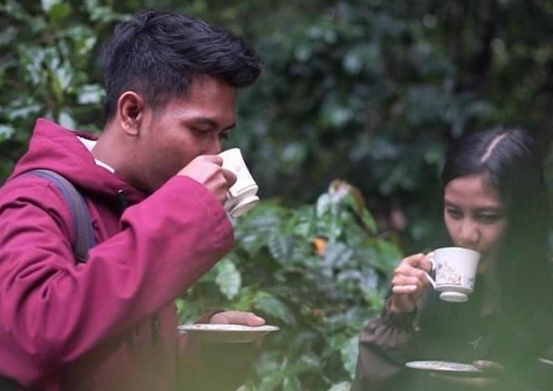 Wisatawan di Agrowisata Kayumas. (ig resmi @bkad_kabupaten_situbondo)