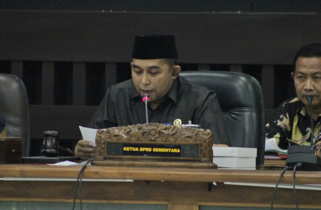 Ketua DPRD Situbondo, Mahbub Junaidi