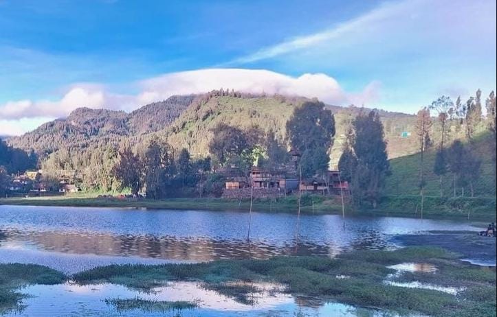 Foto: Ranu Pani Lumajang/ doc Khoirul Rizal