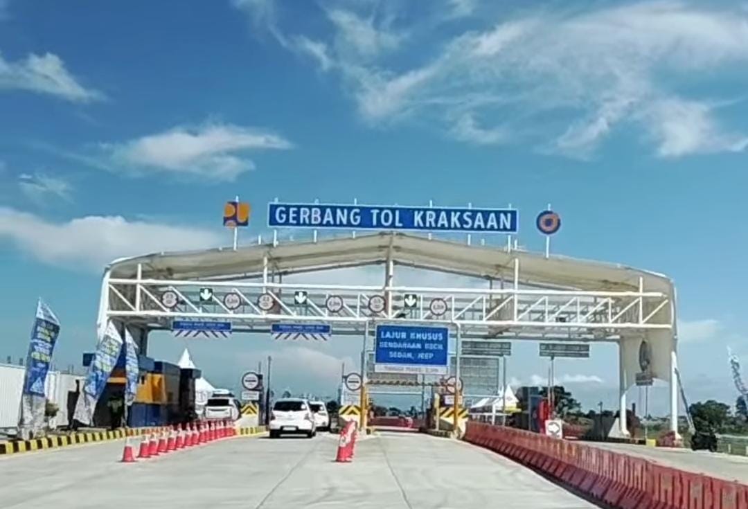 Foto: Gerbang Tol Kraksaan/ doc Khoirul Rizal