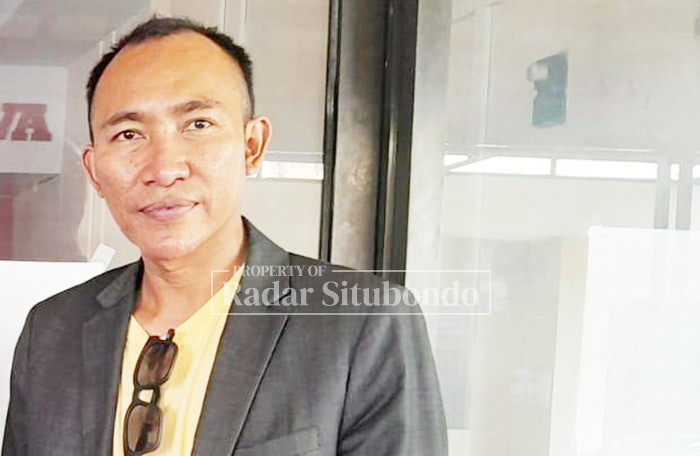 Erfan S.H kuasa hukum Wiwik Swandiyani, 58, korban penggelapan ponsel warga Kelurahan Mimbaan, Kecamatan Panji.