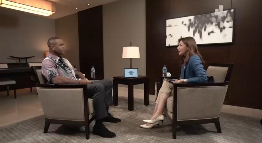 Foto: Patrick Kluivert diwawancarai oleh Najwa Shihab/ Youtube Najwa Shihab