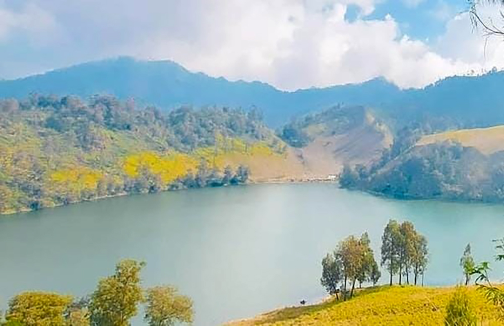Foto: Ranu Kumbolo di Gunung Semeru/ doc Khoirul Rizal
