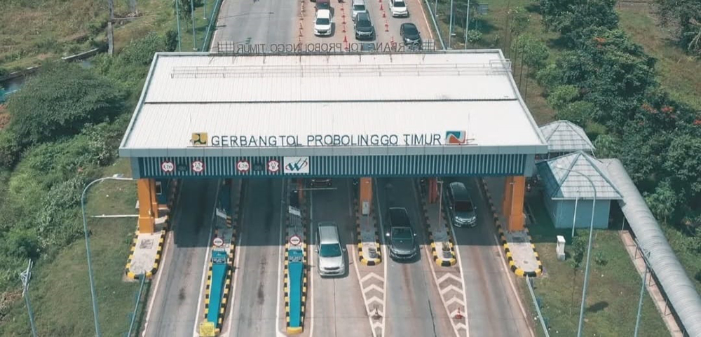 Foto: Gerbang tol Probolinggo/ ig resmi @pasprojalantol