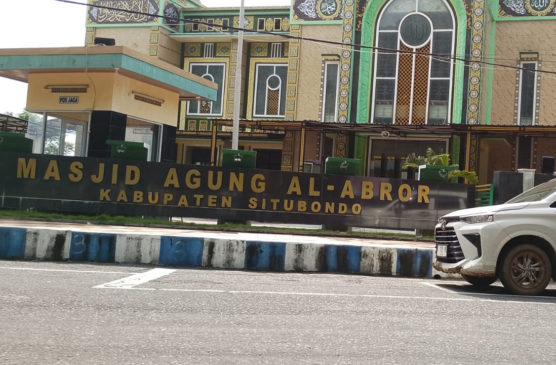 PUSAT KOTA: Masjid Agung Al-Abror di Kelurahan Patokan, Kecamatan Kota akan dibuka untuk melayani pemudik selama Ramadan, Jumat (28/2).