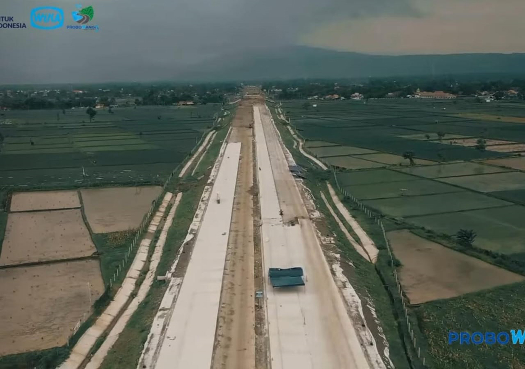 Foto: Proyek tol Probowangi/ ig @wika_probowangi